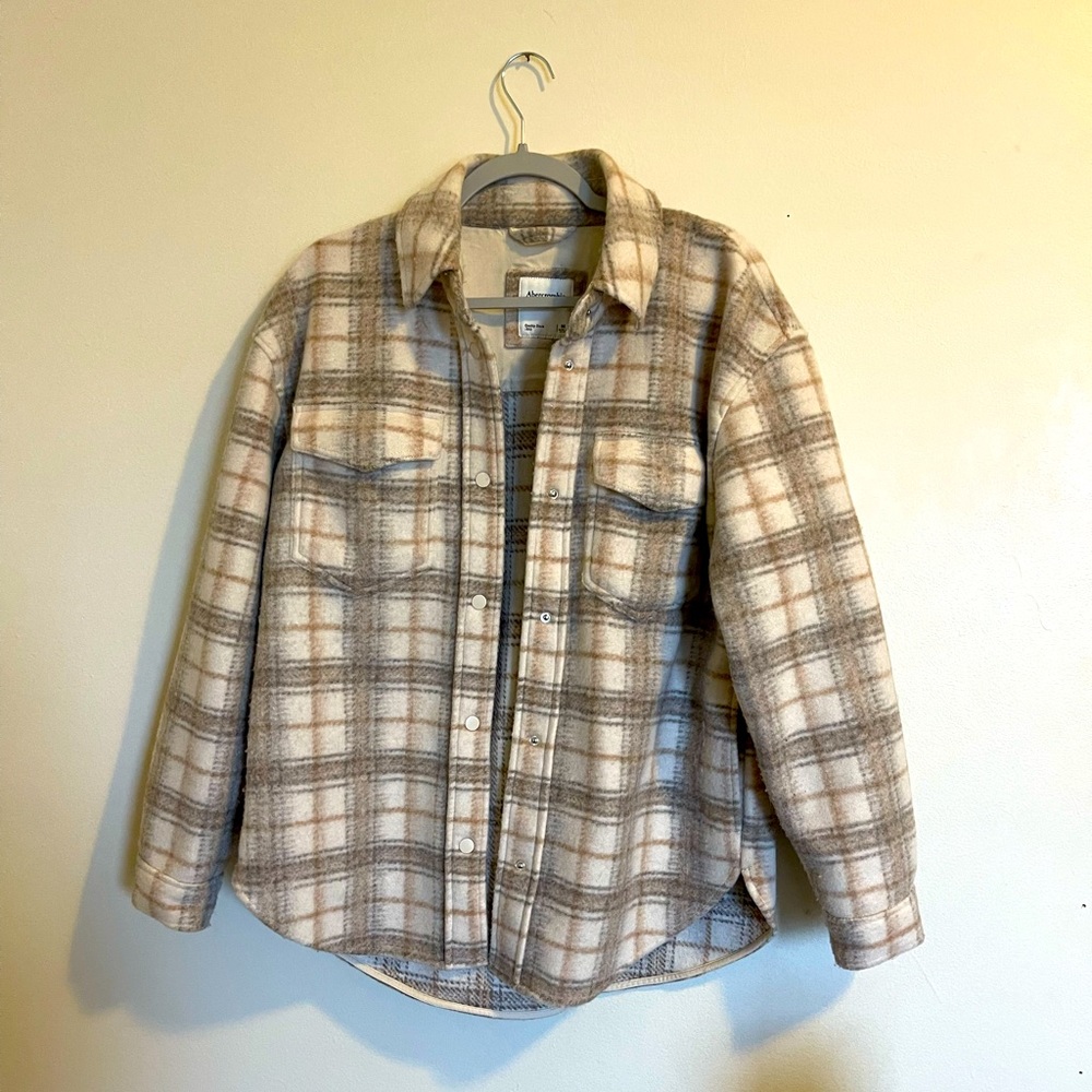 Abercrombie plaid shirt jacket shacket. Size Medium.